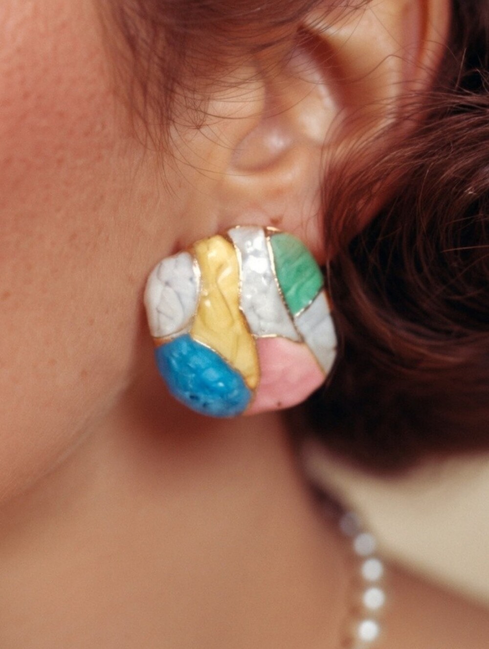 MODCLOTH ENAMEL STUD EARRINGS